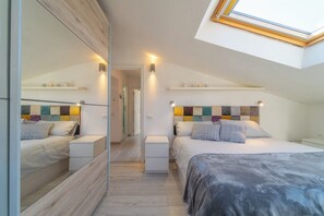 2 chambres, fer et planche à repasser, Wi-Fi gratuit, draps fournis