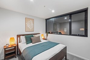 2 chambres, fer et planche à repasser, Wi-Fi gratuit, draps fournis