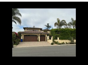 Exterior - Charming 3-bedroom house with Ocean view in Bird Rock, La Jolla, with WiFi (San Diego)