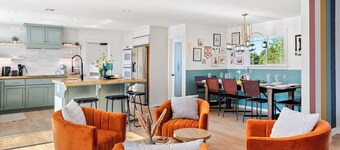 Vibrant 3.5-acre Paso Escape with Pool, Hot Tub & Views!