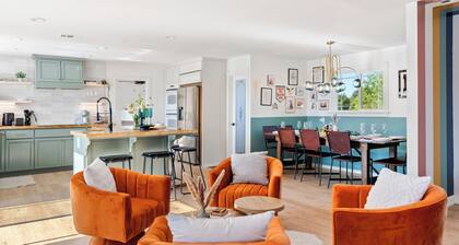 Vibrant 3.5-acre Paso Escape with Pool, Hot Tub & Views!