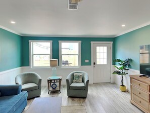 Studio (Unit B - Pets) | Property amenity