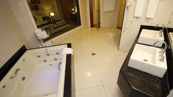 Premium Suite, City View | Bathroom | Hair dryer, towels, soap, shampoo