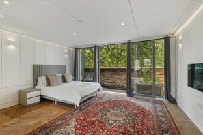 5 chambres, bureau, fer et planche à repasser, Wi-Fi gratuit