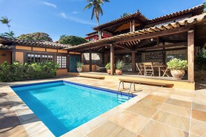 Deluxe-Villa | Pool