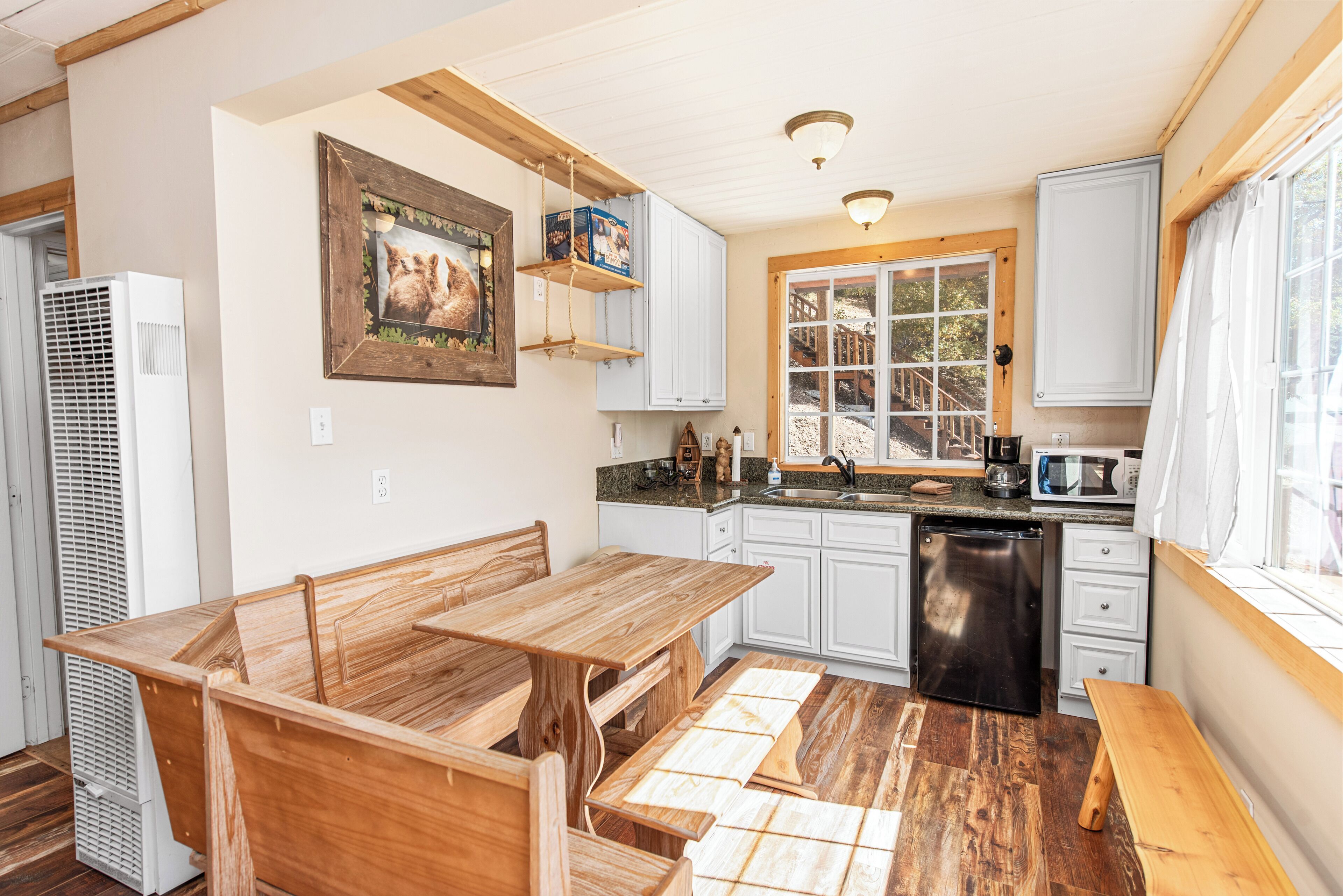 Electric kettle, toaster