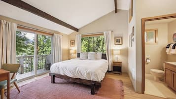 3 habitaciones, escritorio, tabla de planchar con plancha y wifi gratis