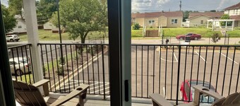 2A haven apartment in the center of Huntsville.