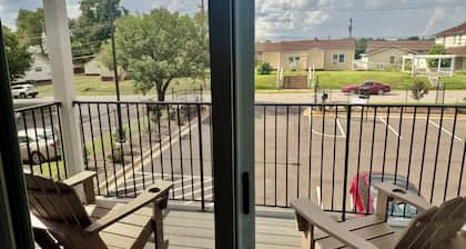 2A haven apartment in the center of Huntsville.