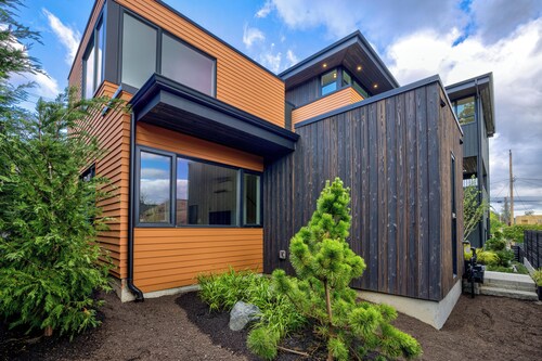 Secret Hideaway - New Custom Built Home