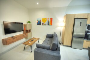 TV - Britannia Suites, charming 2 bedroom flat JCAS2 (Floriana)