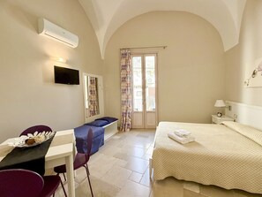 1 chambre, Wi-Fi gratuit, draps fournis