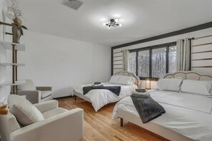 7 soverom, strykejern/-brett, wi-fi (inkludert) og sengetøy