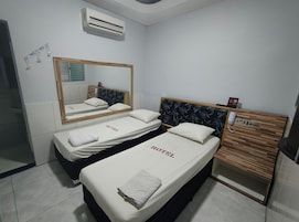 Quarto duplo | Escrivaninha, Wi-Fi de cortesia