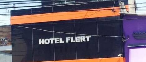 Fachada da propriedade