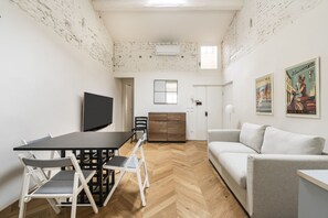 Fernseher