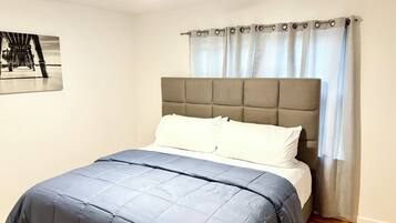 2 bedrooms, WiFi, bed sheets