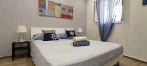 1 chambre, Wi-Fi gratuit, draps fournis