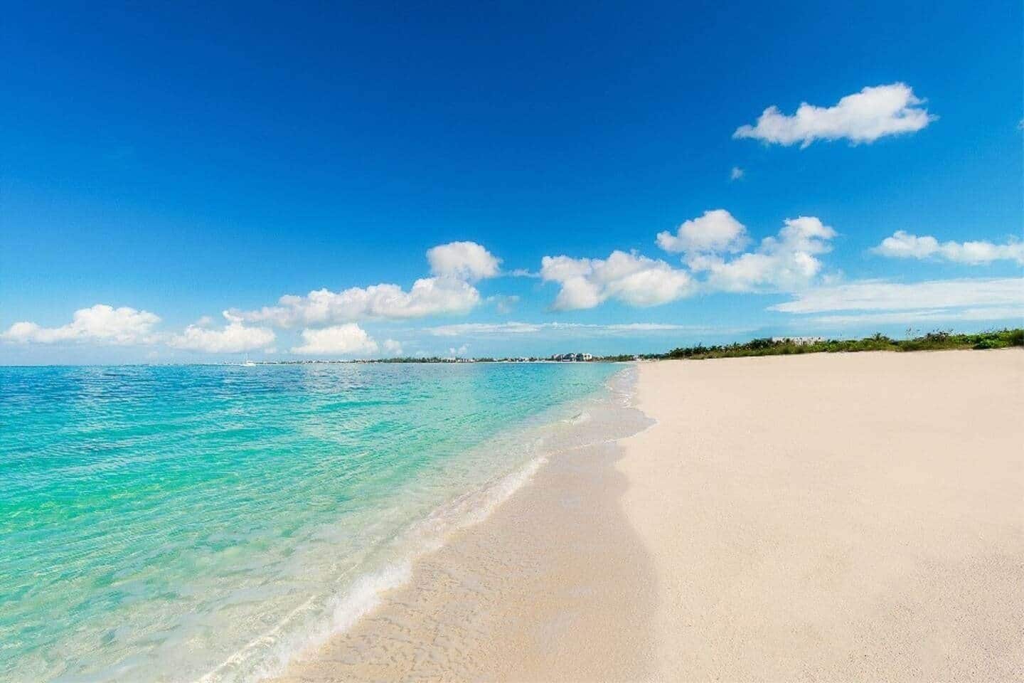 Solsenger og strandhåndklær