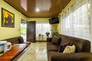 Living area - Hormiga's Houses La Fortuna (La Fortuna)
