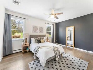 4 chambres, bureau, fer et planche à repasser, Wi-Fi gratuit