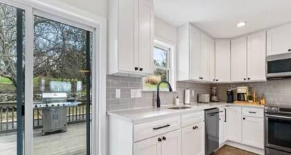 Der Pond Lodge - Hot tub, pool table, ping pong, Mtn Creek, wineries.