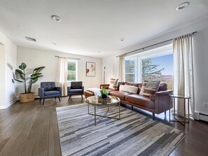 Smart TV, fireplace, table football, ping pong