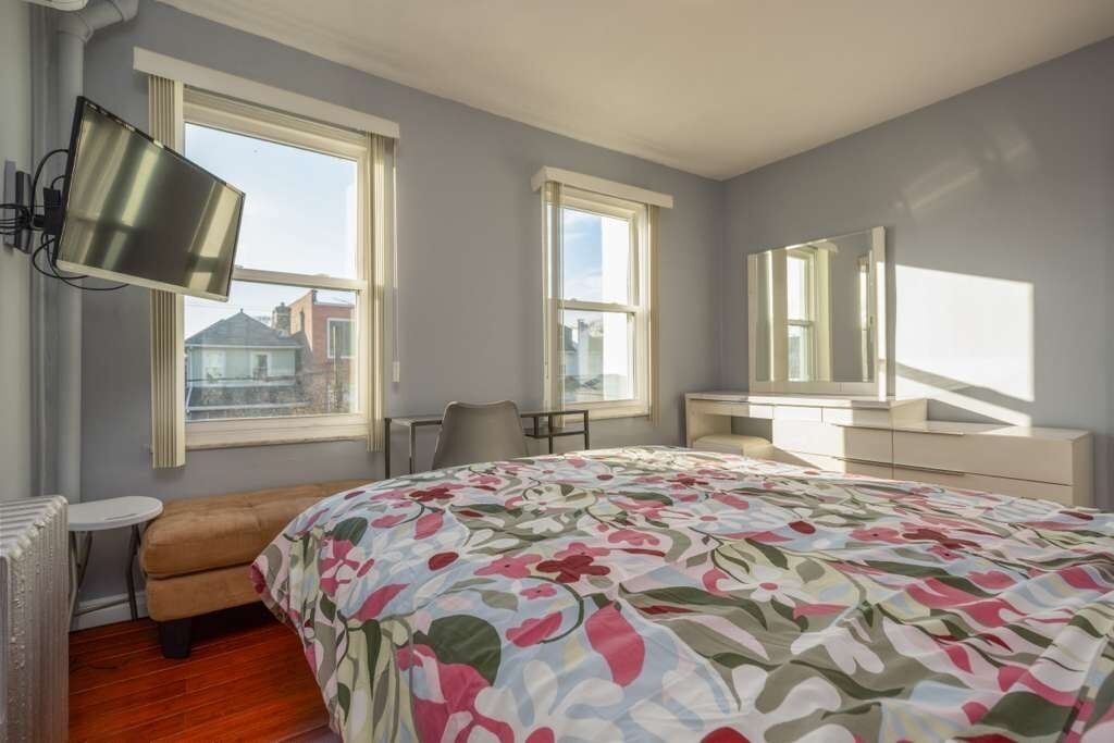 2 chambres, bureau, fer et planche à repasser, Wi-Fi gratuit