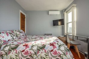 2 dormitorios, escritorio, tabla de planchar con plancha y wifi gratis