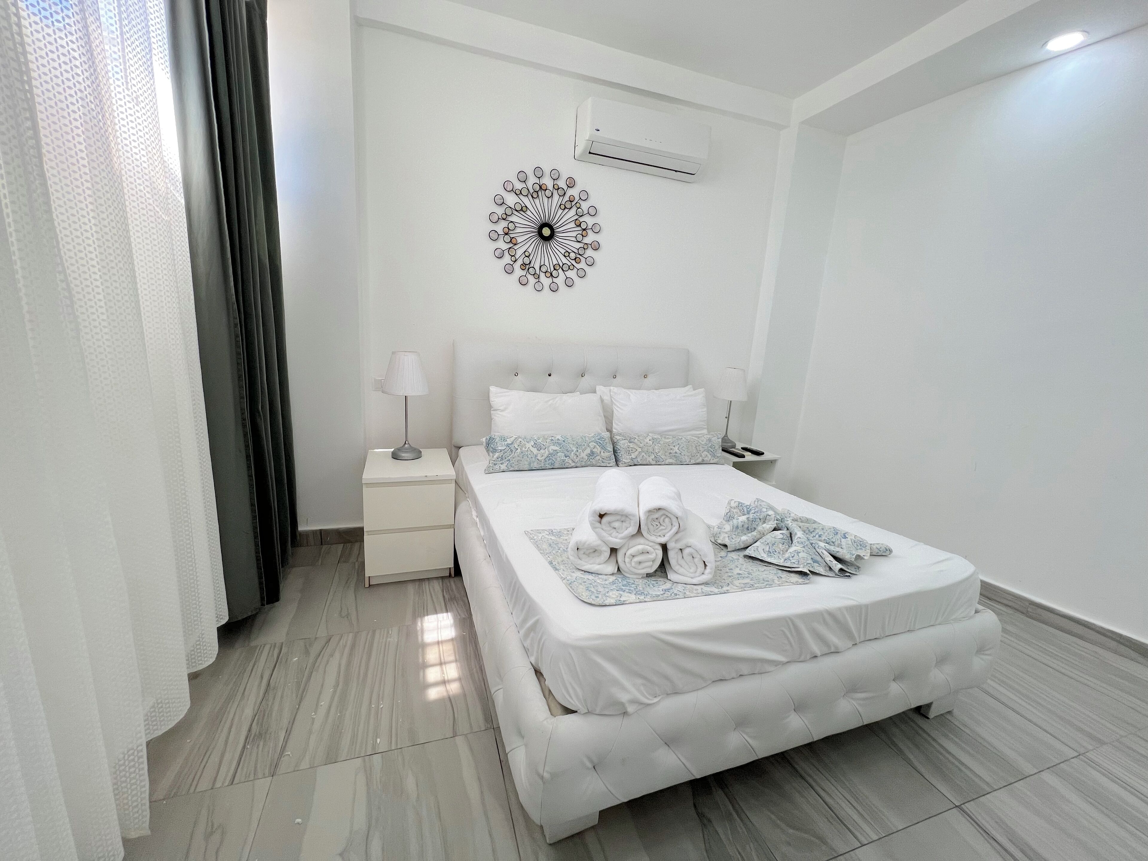 Foto - SERENARA SUITES with ROOFTOP POOL - LOS CORALES BEACH