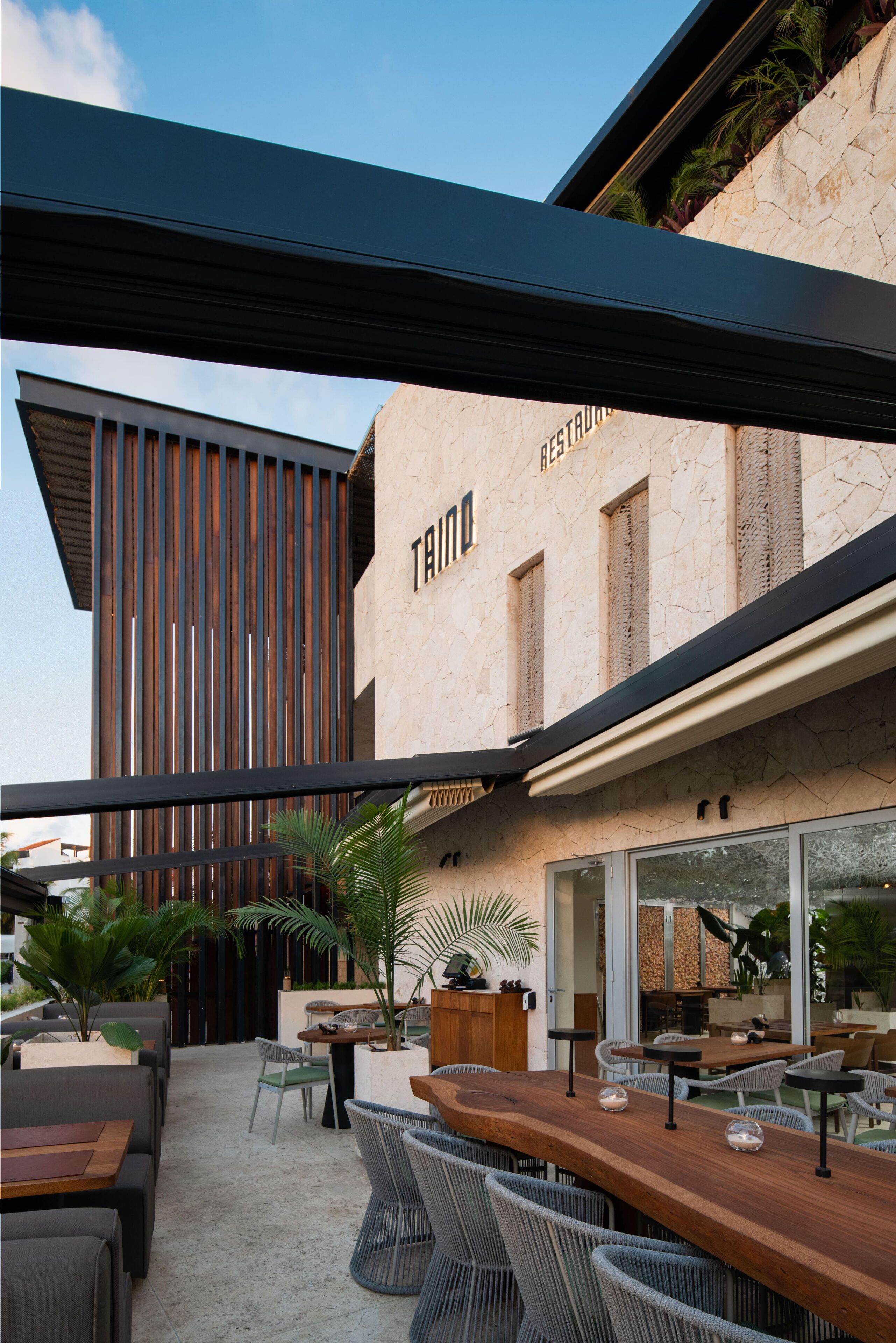 Foto - SERENARA SUITES with ROOFTOP POOL - LOS CORALES BEACH