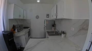 Habitación, 1 habitación, con acceso para personas discapacitadas, para fumadores | Interior