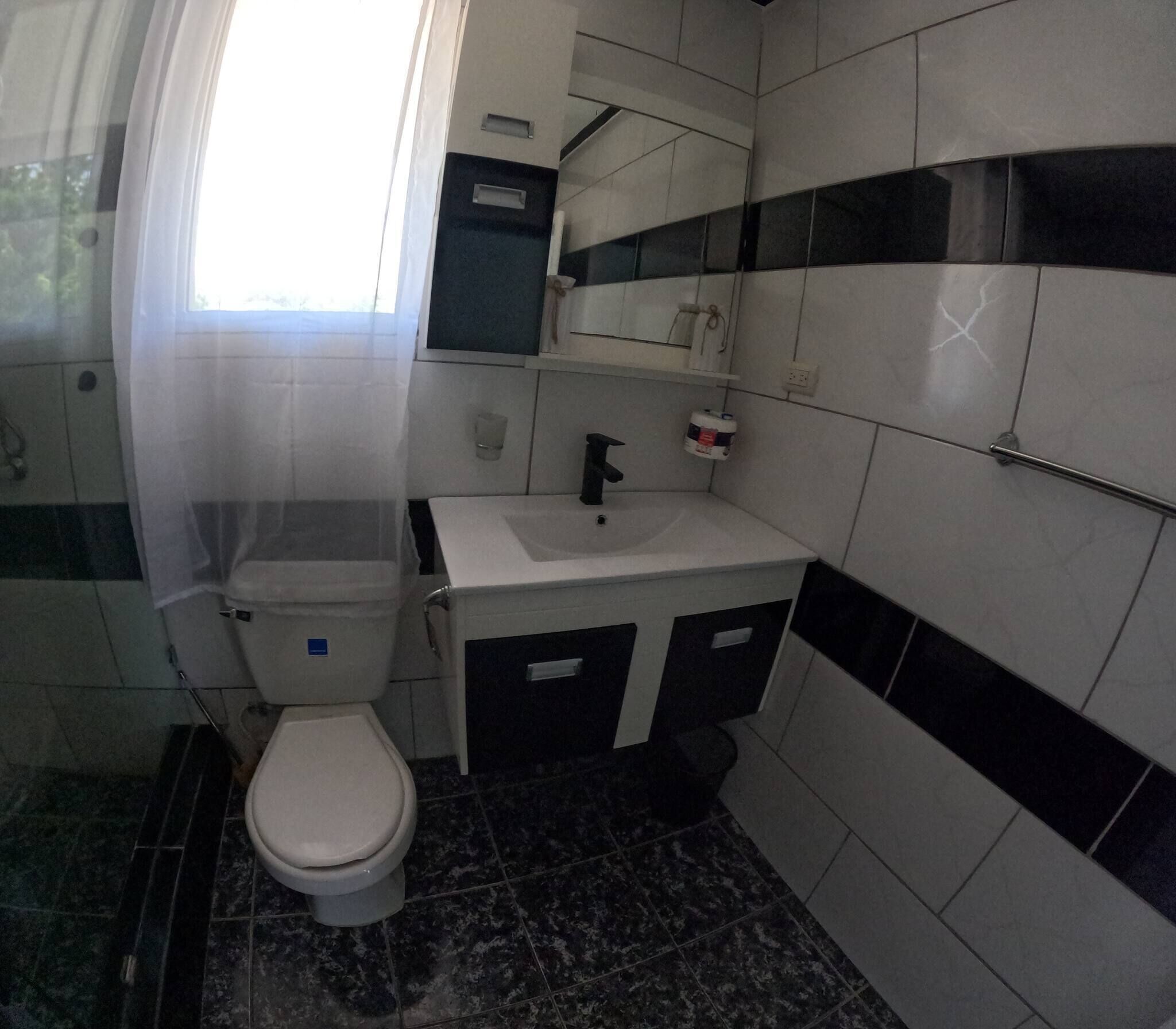 Room, 1 Bedroom, Accessible, Smoking | Bathroom