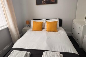 3 Schlafzimmer, Bügeleisen/Bügelbrett, kostenloses WLAN, Bettwäsche