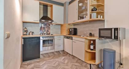 Cozy vacation apartment for the whole family in Bruinisse on the Grevelingenmeer