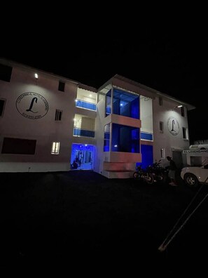 Kamer, 1 slaapkamer, roken, balkon | Exterieur