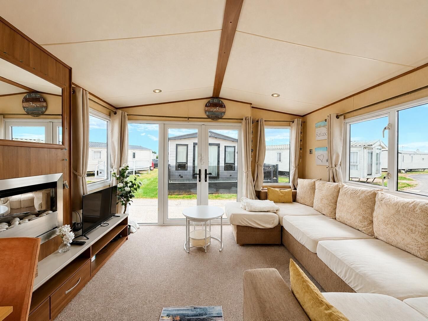 After a fun day exploring the Harwich beach, this comfortable space is ideal for the whole family,