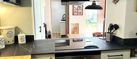 Fridge, microwave, oven, dishwasher