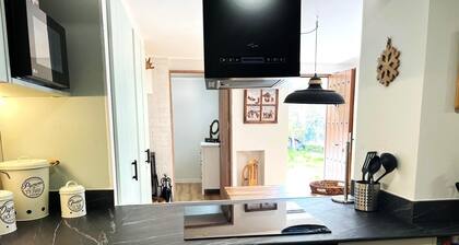 La Molina II - Three Bedroom Apartment, Sleeps 6