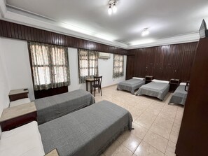 Quarto família | Wi-Fi de cortesia, roupa de cama