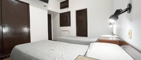 Standard Triple Room | Free WiFi, bed sheets