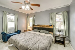 2 chambres, bureau, accès Internet, draps fournis