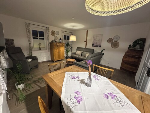 65 qm große Ferienwohnung mit Garten für 2 Personen 1. Stock  
Hunde willkommen