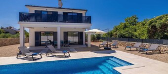 Holiday house SARA with private pool