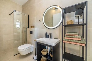 Hair dryer, towels