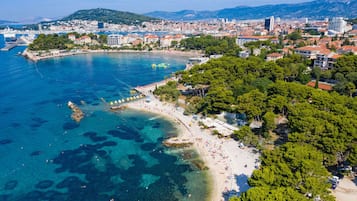 Sun-loungers, beach towels