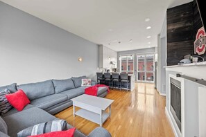 TV, fireplace, offices