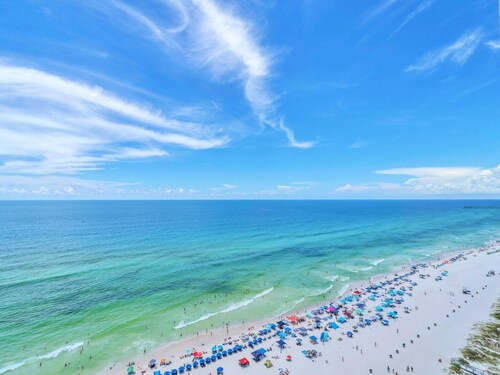 Majestic Beach Towers 1-1909