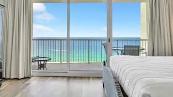 Studio, 1 King Bed (Majestic Beach Towers 1-1509)