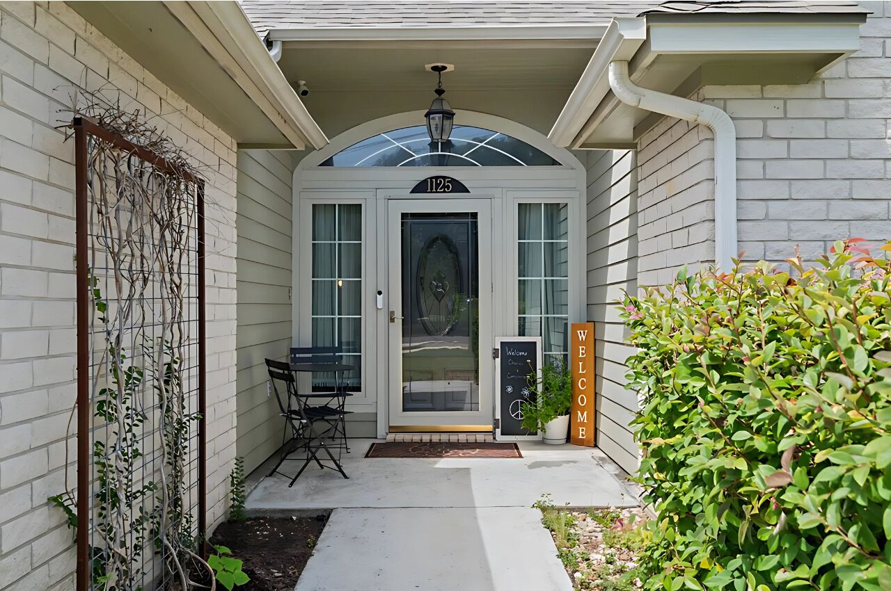 تفاصيل الفندق من الخارج